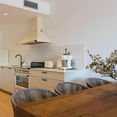 Sea Views In 2 Bdr W/ Amaizing Terrace アルテア